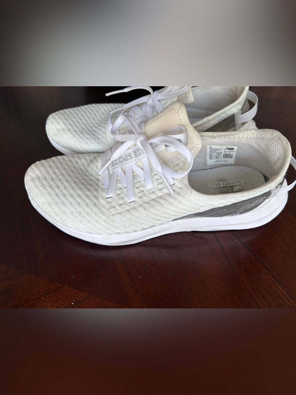 New Balance Women's All-White Knit Running Sneakers size 8